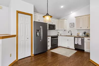 9765 Zinnia Lane N, Maple Grove, MN 55369 - Photo 9