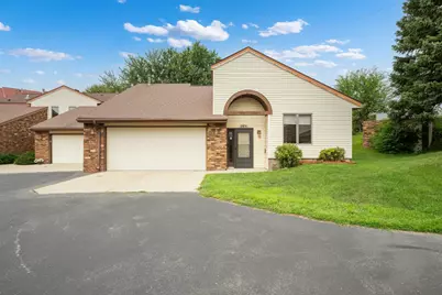 2831 26th Street NW, Rochester, MN 55901 - Photo 1