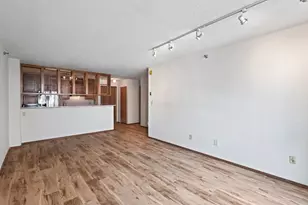 433 S 7th St, Minneapolis, MN 55415 - Photo 5