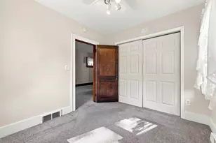 922 27th St N, Fargo, ND 58102 - Photo 13