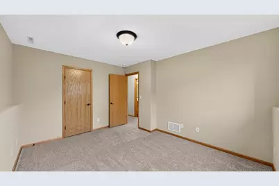 4569 Arctic Fox Road NW, Rochester, MN 55901 - Photo 39