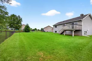 4569 Arctic Fox Rd NW, Rochester, MN 55901 - Photo 3