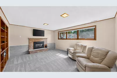 605 Elton Hills Drive NW, Rochester, MN 55901 - Photo 23