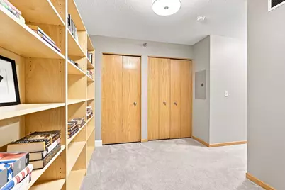 645 N 1st Street #129, Minneapolis, MN 55401 - Photo 15
