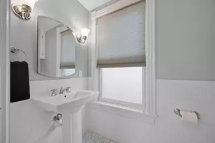 695 Fairmount Ave, Saint Paul, MN 55105 - Photo 15