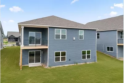 2141 Bluff Heights Drive, Shakopee, MN 55379 - Photo 33