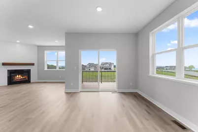 2141 Bluff Heights Drive, Shakopee, MN 55379 - Photo 15