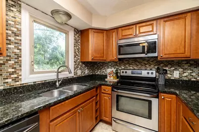 2509 W 140th Street, Burnsville, MN 55337 - Photo 11