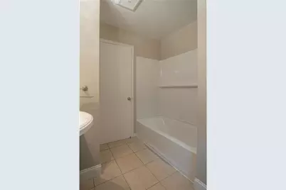 5412 Maryland Avenue N, Crystal, MN 55428 - Photo 17