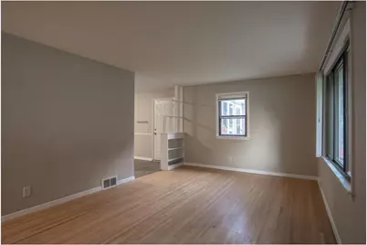 5412 Maryland Avenue N, Crystal, MN 55428 - Photo 7