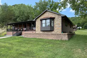 17674 County 11, Spring Grove, MN 55974 - Photo 11