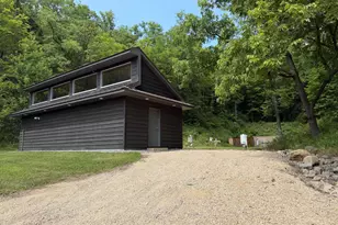 17674 County 11, Spring Grove, MN 55974 - Photo 9