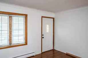 214 Poplar St E, South Saint Paul, MN 55075 - Photo 9