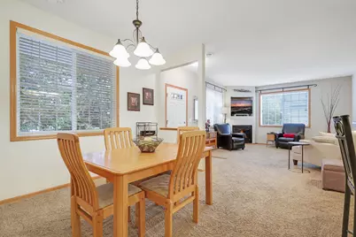 10881 Oak Grove Circle #B, Woodbury, MN 55129 - Photo 9