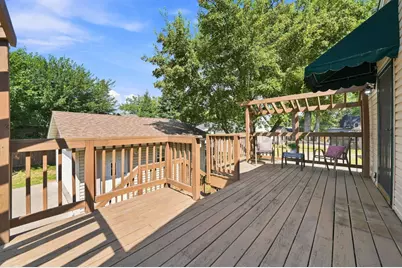 1893 Highway 96 E, White Bear Lake, MN 55110 - Photo 21