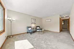 1893 Hwy 96 E, White Bear Lake, MN 55110 - Photo 9