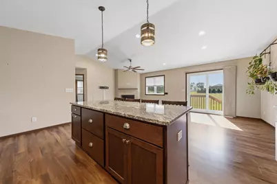611 Mari Dean Boulevard #6, Lake Crystal, MN 56055 - Photo 15