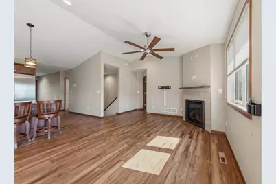 611 Mari Dean Boulevard #6, Lake Crystal, MN 56055 - Photo 19