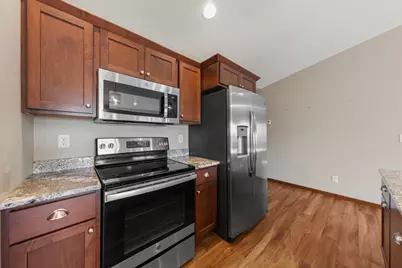 611 Mari Dean Boulevard #6, Lake Crystal, MN 56055 - Photo 13
