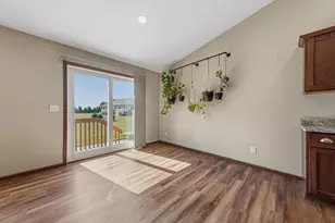 611 Mari Dean Blvd, Lake Crystal, MN 56055 - Photo 17