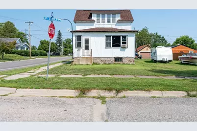 230 3rd Street NW, Chisholm, MN 55719 - Photo 1