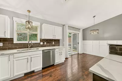 1034 14th Avenue SW, Rochester, MN 55902 - Photo 9