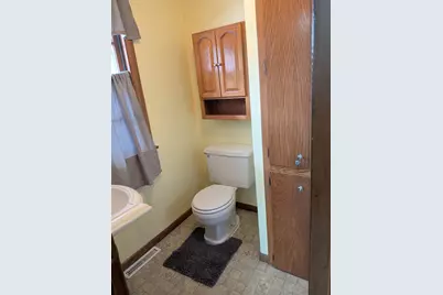 10213 Wentworth Avenue S, Bloomington, MN 55420 - Photo 17
