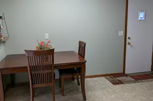 10213 Wentworth Ave S, Bloomington, MN 55420 - Photo 9