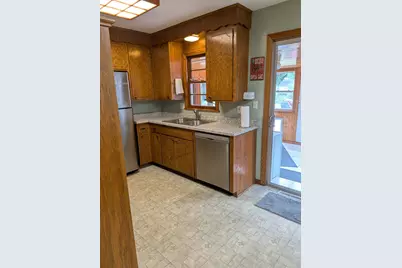 10213 Wentworth Avenue S, Bloomington, MN 55420 - Photo 5