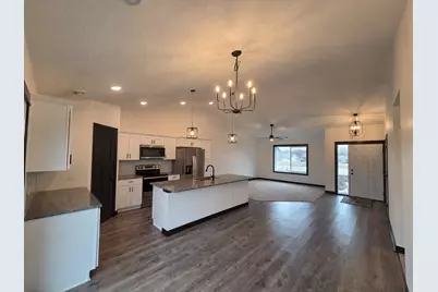 350 Stoneridge Lane NE, Owatonna, MN 55060 - Photo 9