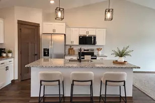 350 Stoneridge Ln NE, Owatonna, MN 55060 - Photo 9