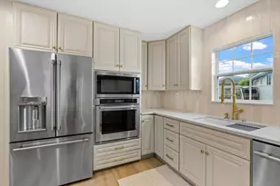 400 Decatur Ave N, Golden Valley, MN 55427 - Photo 27