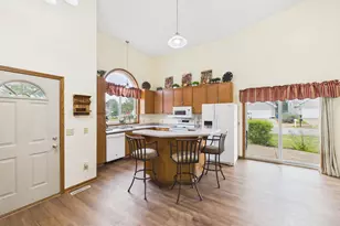 1670 Peach Ct NE, Sauk Rapids, MN 56379 - Photo 5