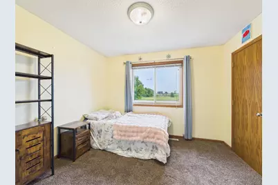 1670 Peach Court NE, Sauk Rapids, MN 56379 - Photo 17