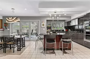 3215 Hazelwood W, Minnetonka, MN 55391 - Photo 27