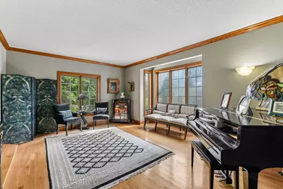 3215 Hazelwood W, Minnetonka, MN 55391 - Photo 13