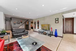3215 Hazelwood W, Minnetonka, MN 55391 - Photo 7