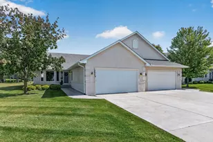 14943 Hillside Cir NW, Prior Lake, MN 55372 - Photo 27