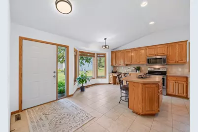 14943 Hillside Circle NW, Prior Lake, MN 55372 - Photo 5