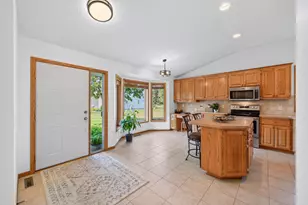 14943 Hillside Cir NW, Prior Lake, MN 55372 - Photo 5