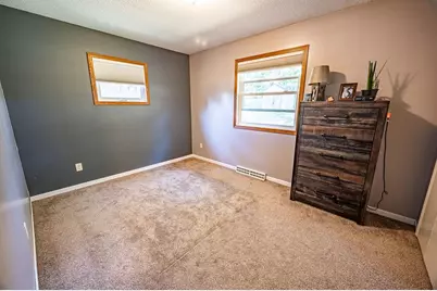 288 E Summit Avenue, Ellsworth, WI 54011 - Photo 9