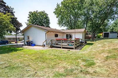 288 E Summit Avenue, Ellsworth, WI 54011 - Photo 23