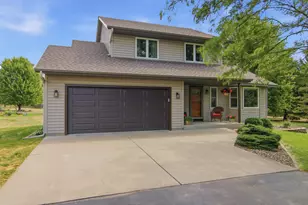 899 Wert Rd, Hudson, WI 54016 - Photo 3