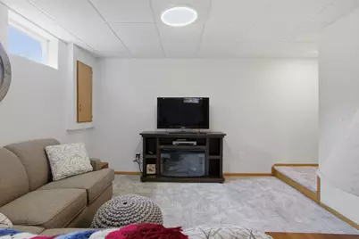 899 Wert Road, Hudson, WI 54016 - Photo 27