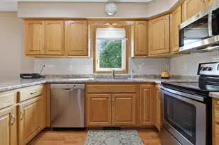 899 Wert Rd, Hudson, WI 54016 - Photo 9