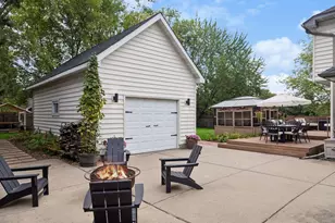 9136 Pinehurst Rd, Woodbury, MN 55125 - Photo 77