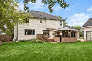 9136 Pinehurst Rd, Woodbury, MN 55125 - Photo 79