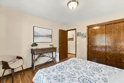 1325 Sumter Avenue N, Golden Valley, MN 55427 - Photo 11
