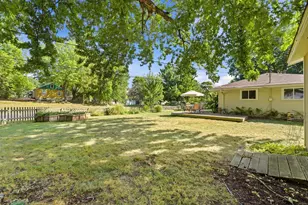 1325 Sumter Ave N, Golden Valley, MN 55427 - Photo 23