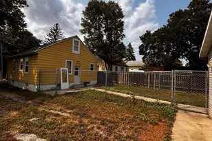 622 9th St N, Moorhead, MN 56560 - Photo 25